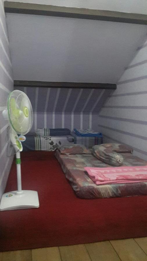 Homestay Syariah Grahadi Malang Exterior foto